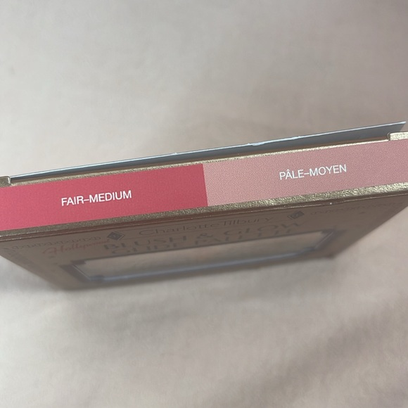NEW RELEASE!! Charlotte Tilbury Mini Hollywood Blush & Glow Palette-NIB - Picture 12 of 13